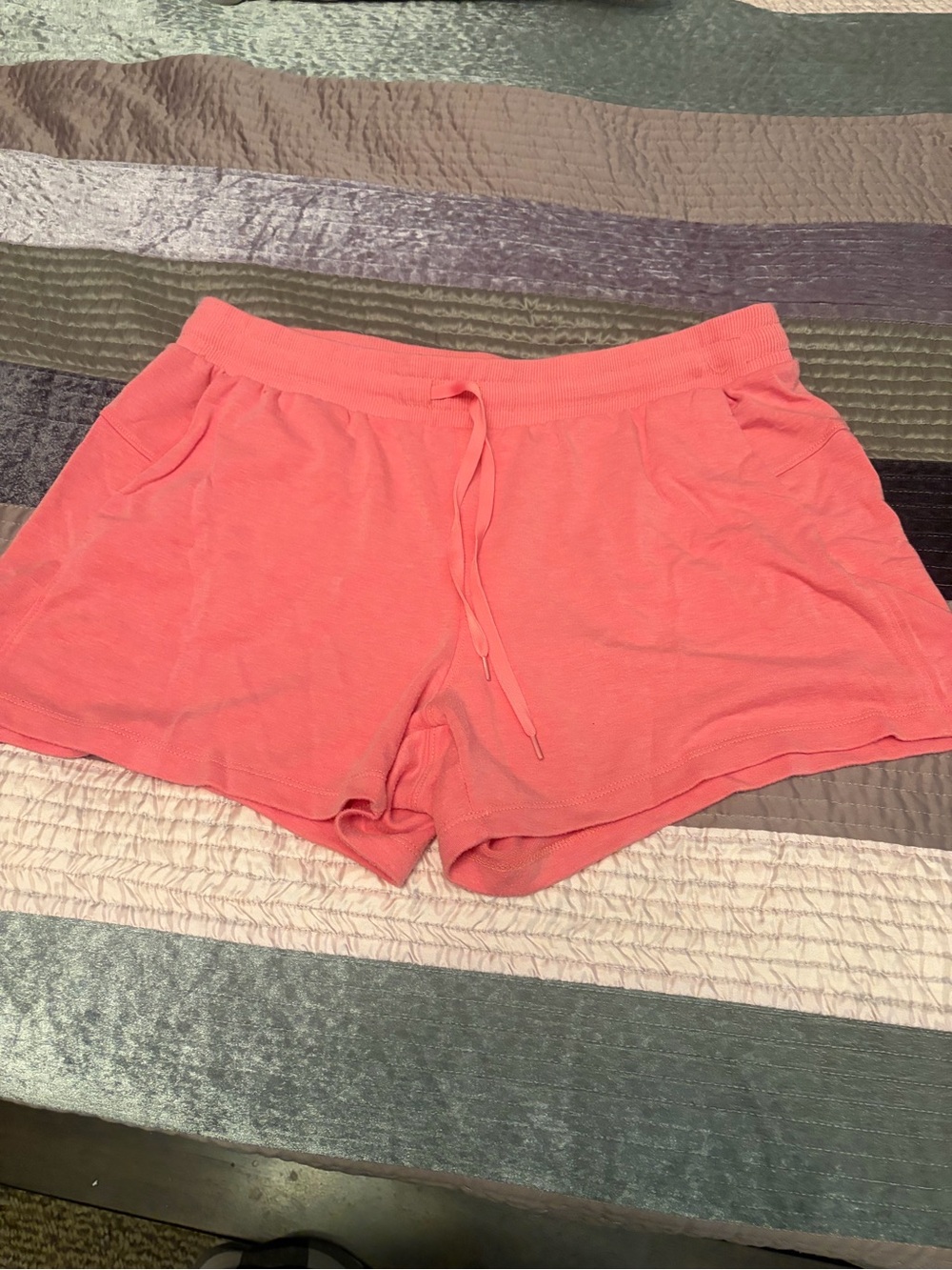 Women’s large Coral Drawstring Lounge Shorts